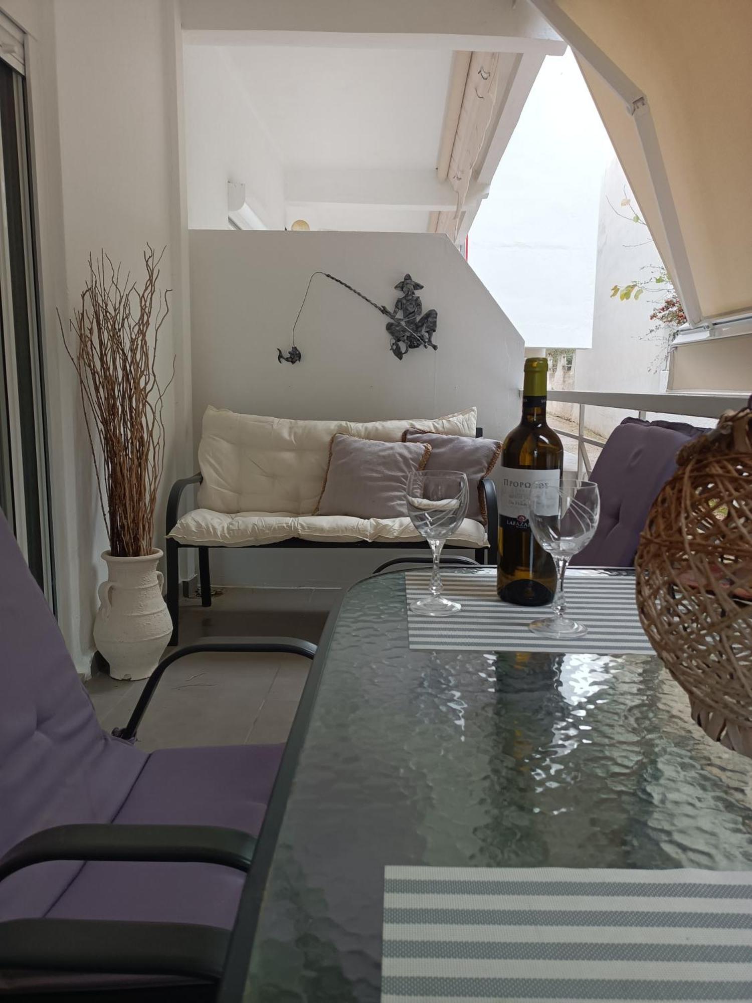 Stefiniki Apartment